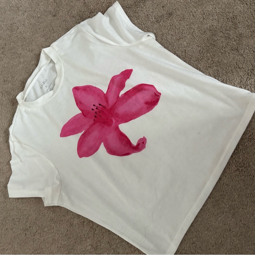 Junior White T-Shirt with Pink Flower Design